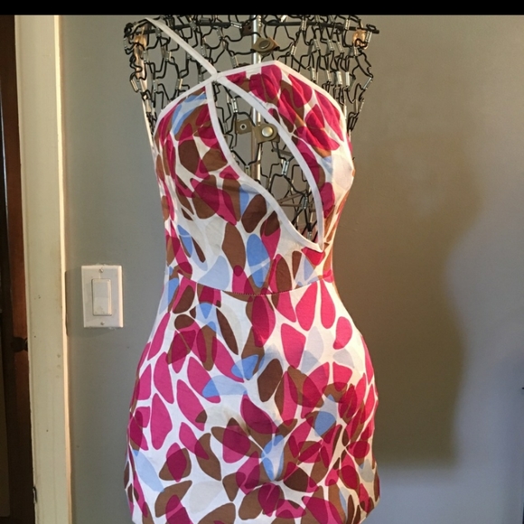 Dresses & Skirts - Sexy One Sleeved Cut out Mini Dress